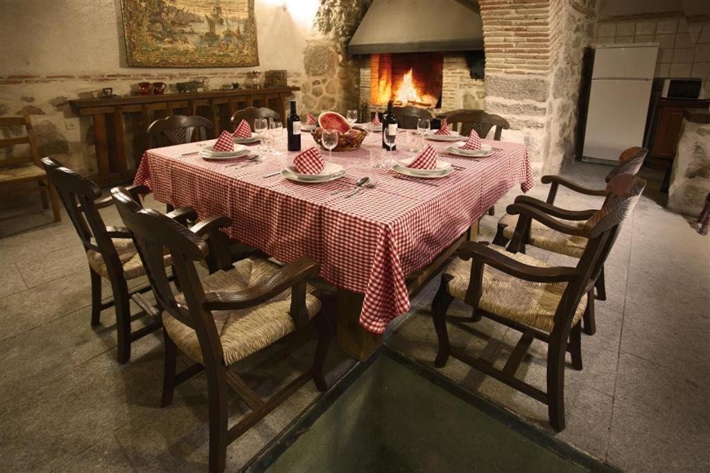 Casa Rural La Bodega Sonseca Buitenkant foto